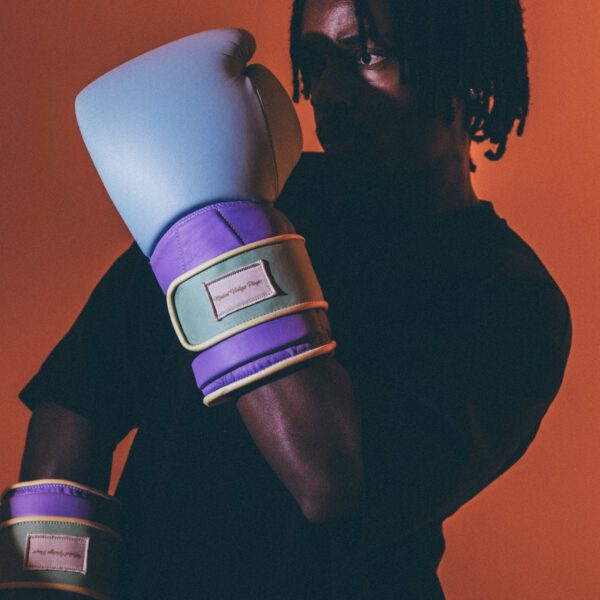 Elite Pastel Leather Boxing Gloves - Blue - Image 4